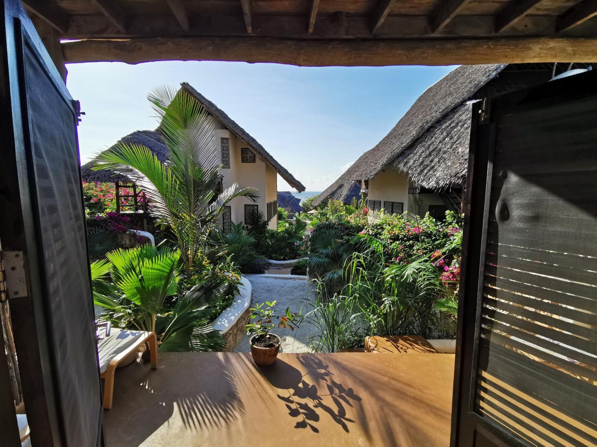 Sunshine Bay Hotel Zanzibar Matemwe  Bagian luar foto